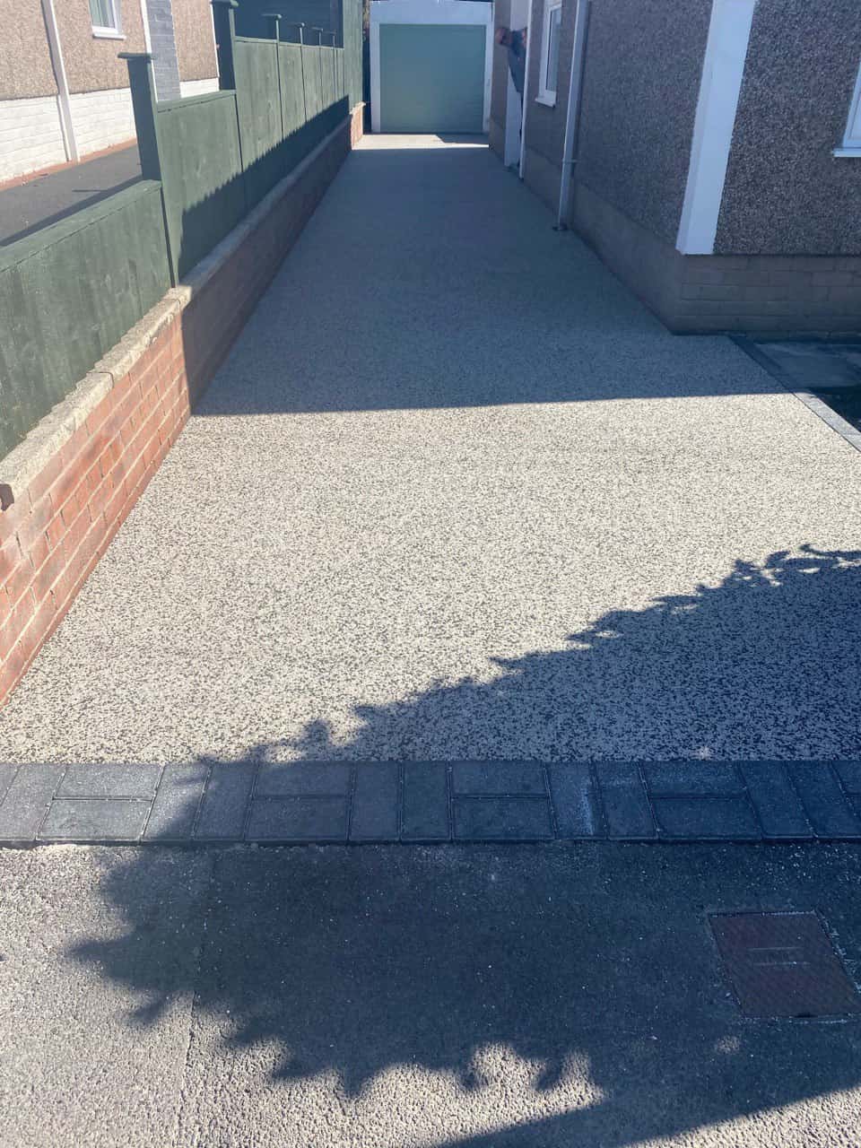 This is a photo of a resin path installed in Chelmsford by Chelmsford Resin Driveways